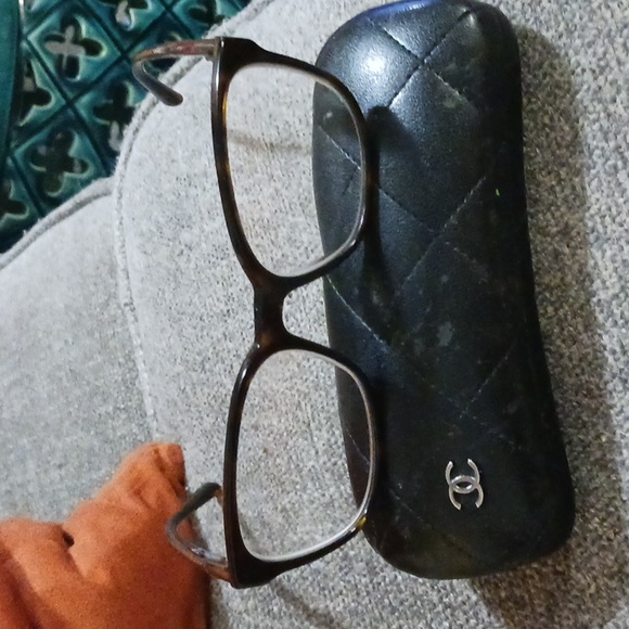 Chanel Eyeglasses - Picture 4 of 6